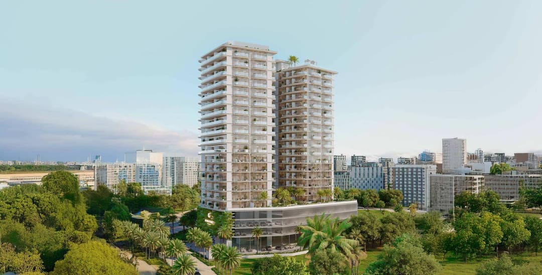 Photograph 2 of 10 of Cove Grand