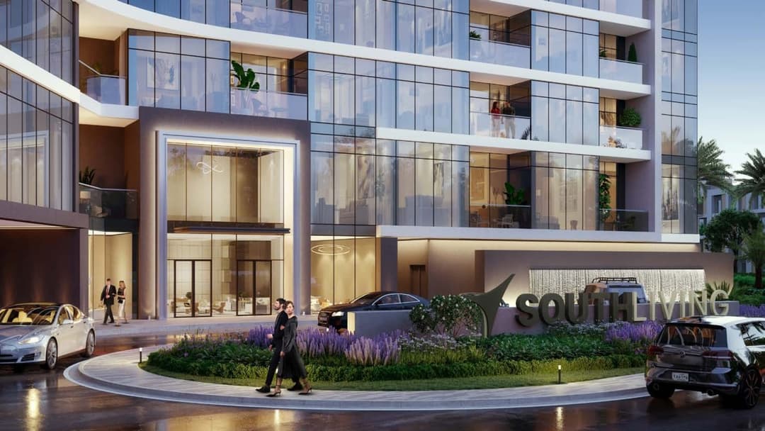 Photograph 6 of 10 of South Living