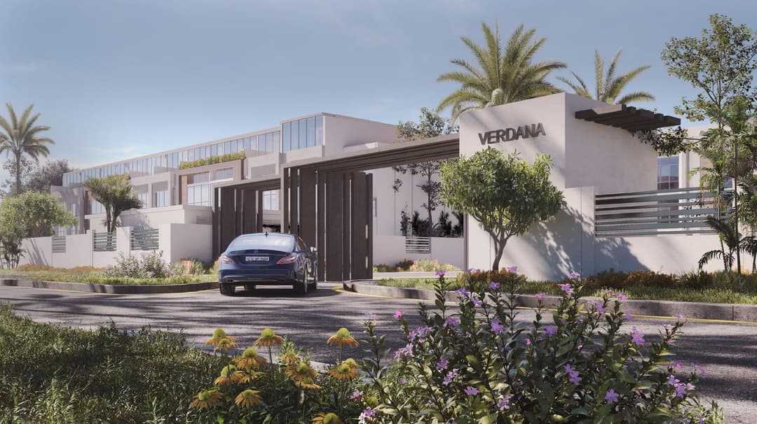 Photograph 5 of 10 of Verdana III