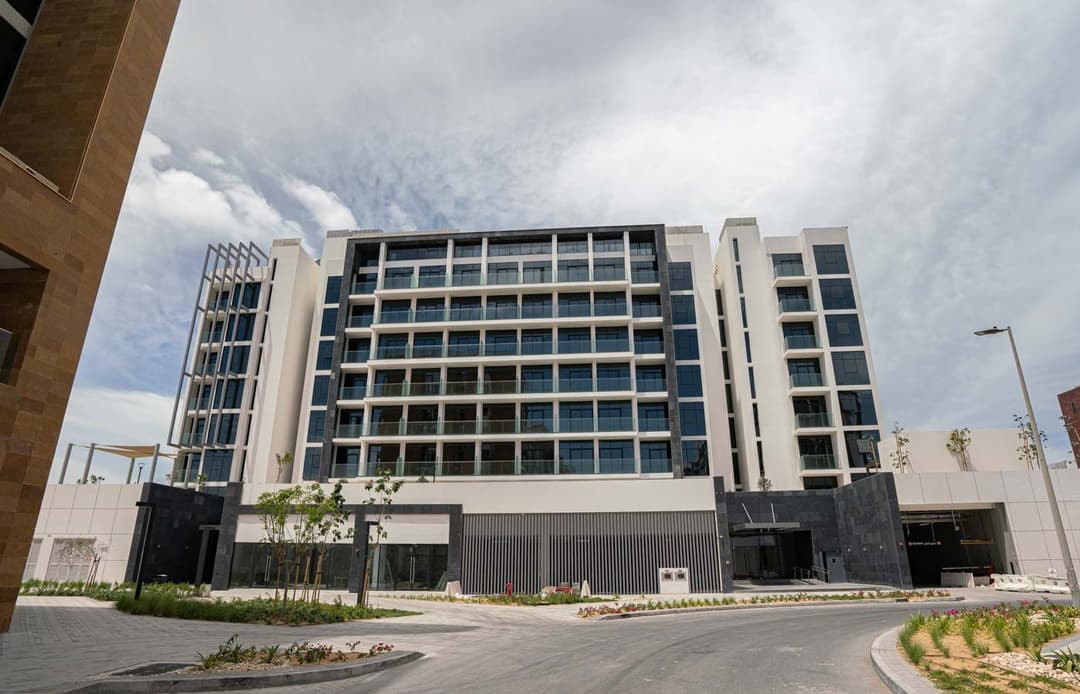 Photograph 2 of 7 of Riviera 33