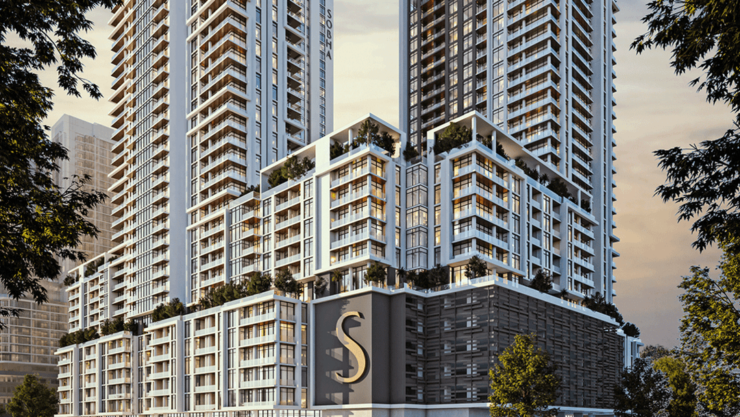 Photograph 3 of 8 of Crest Grande