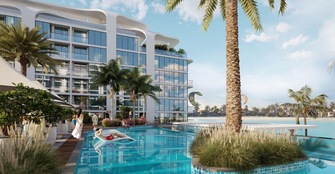Photograph 2 of 4 of Starline Beach Residences